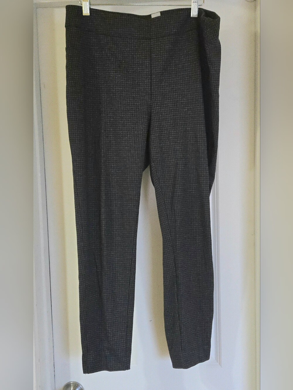 Chico's Women's Juliet Tonal Check  Pants classic pull-on cropped ankle pants 16